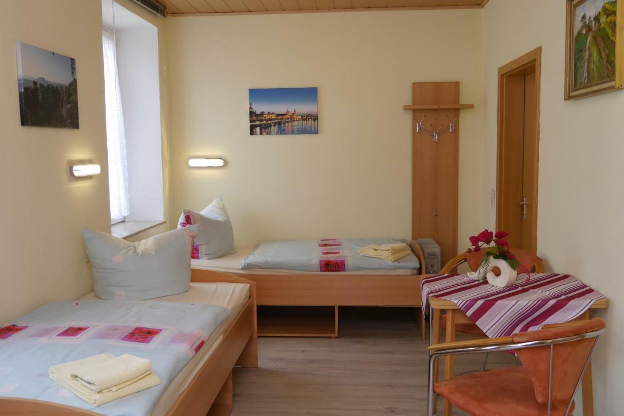 Ferienhaus "Zur Alten Schule" Mittelndorf Extérieur photo